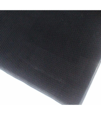 stud-roll-close-800-fe56c5c47-1500x1500